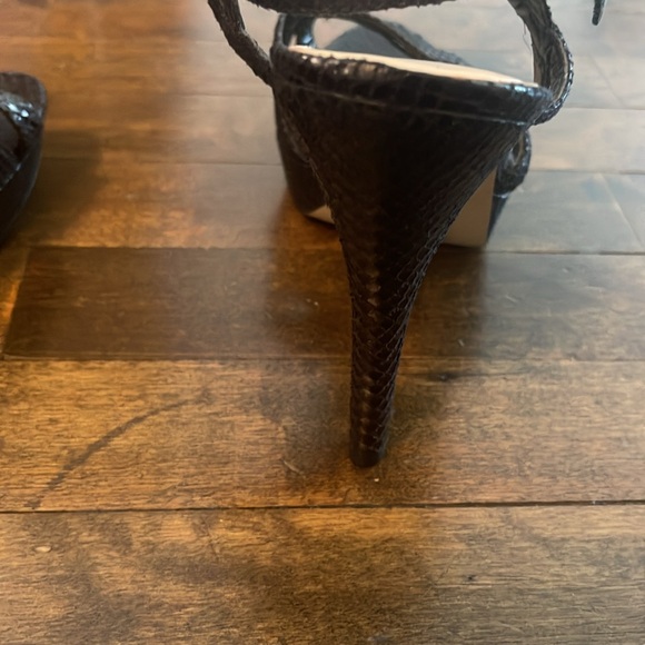 Sandals Marc Fisher - Picture 7 of 7